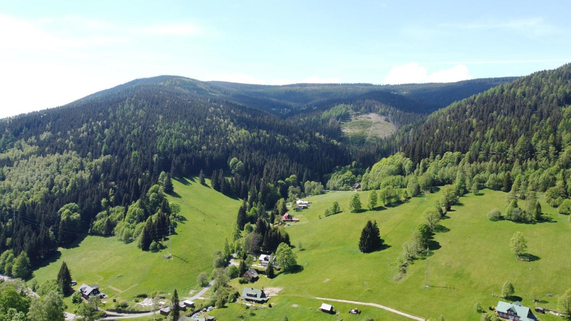 Roubenka U 2 Pratel Vila Pec pod Snezkou Quarto foto